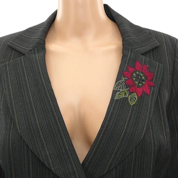 Embroidered Floral Pinstripe Blazer Size 8 Black Whimsigoth Boho Grunge Y2K - Picture 5 of 9